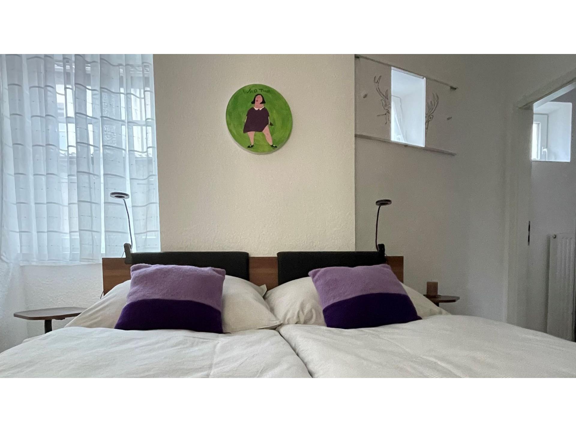 Queensize Bett